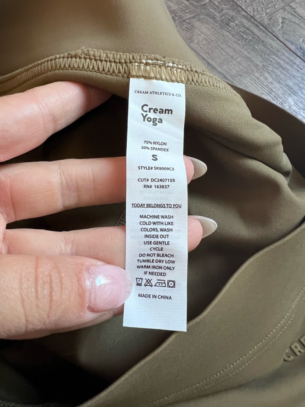 NEW Cream Yoga Carrie Bra Top & Evelyn Skort Set in Army Green - Picture 8 of 11